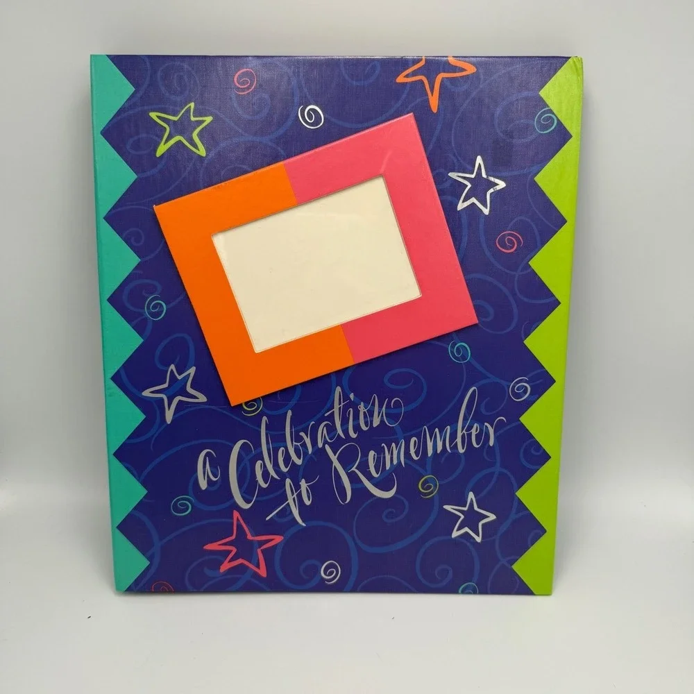 Hallmark A Celebration to Remember Photo Album Vintage Stars PHA6317 USA Made